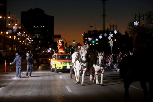 TREVOR HAGAN / WINNIPEG FRESS PRESS
The Santa Claus Parade, Saturday, November 12, 2016.