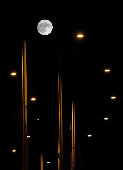 JOHN WOODS / WINNIPEG FREE PRESS
In this double exposure the moon is seen over the Provencher Bridge Sunday, November 13, 2016.