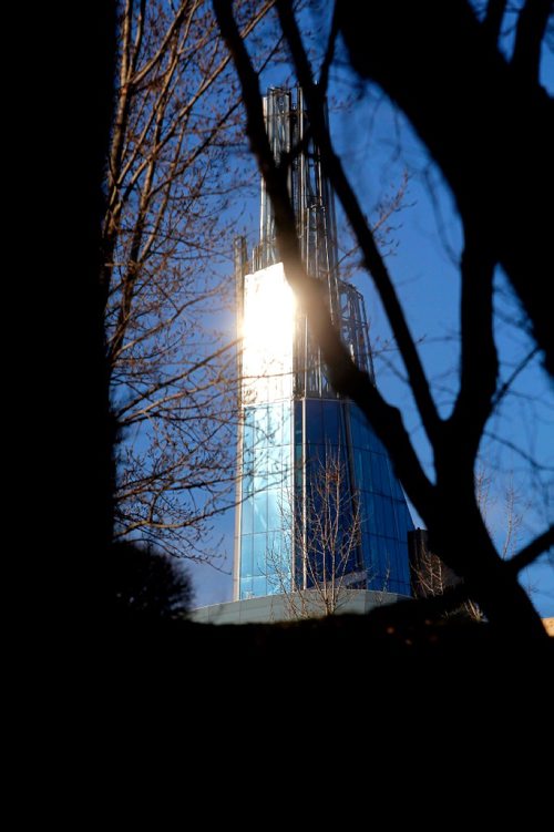 BORIS MINKEVICH / WINNIPEG FREE PRESS
WEATHER STANDUP - A view of the top of the Canadian Museum for Human Right seen through the trees from The Forks river walk. Nov 14, 2016