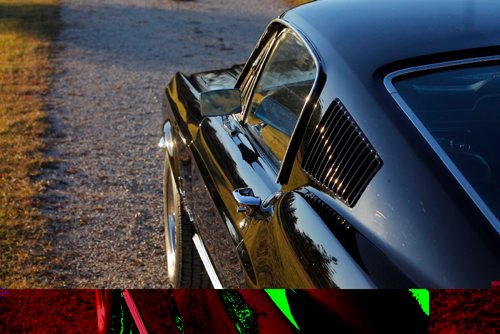 BORIS MINKEVICH / WINNIPEG FREE PRESS
CLASSIC CARS - Bruce Neufeld has a really nice black 1968 Mustang fastback. Sleek fastback lines. Nov 15, 2016