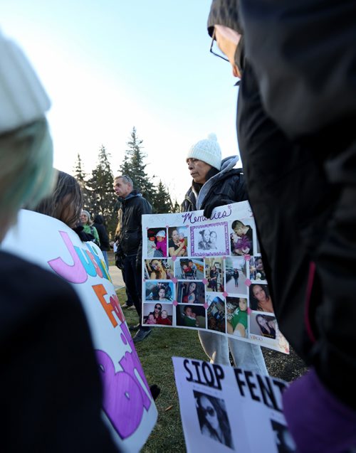 TREVOR HAGAN / WINNIPEG FRESS PRESS
A rally against fentanyl use at the Legislative Building, Saturday, November 19, 2016.