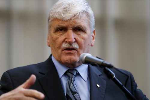 JOHN WOODS / WINNIPEG FREE PRESS
Romeo Dallaire speaks about his book Waiting For First Light - My ongoing battle with PTSD at a book launch at McNally Robinson Sunday, November 20, 2016.

