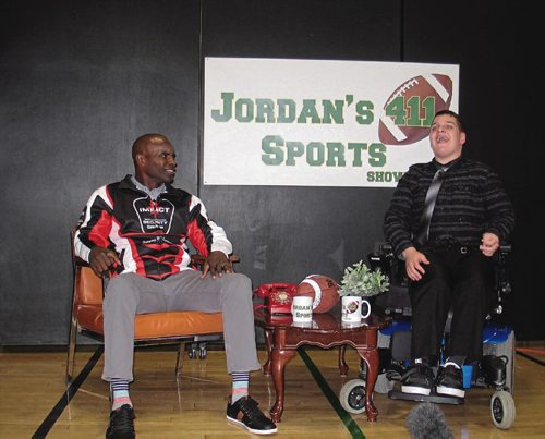 Canstar Community News Nov. 15, 2016 - Former Winnipeg Blue Bomber Milt Stegall and Grade 12 Miles Macdonell Collegiate student Jordan Rogodzinski during a taping of Jordan's 411 Sports Show, a YouTube sports show produced by Miles Mac students. (SHELDON BIRNIE/CANSTAR COMMUNITY NEWS/THE HERALD)