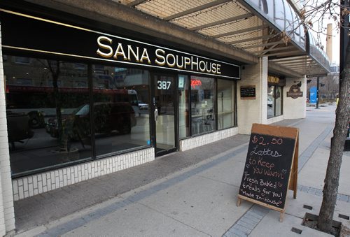 JOE BRYKSA / WINNIPEG FREE PRESS Sana Souphouse- 387 Graham-Nov 21, 2016 -( See Alison Gilmore review)