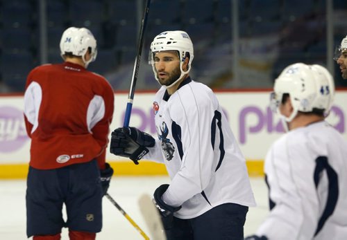 WAYNE GLOWACKI / WINNIPEG FREE PRESS

Centre, Patrice Cormier #28  at the Manitoba Moose practice in the MTS Centre Monday. Mike McIntyre story  Nov. 21 2016