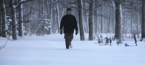 RUTH BONNEVILLE / WINNIPEG FREE PRESS

Walter Buller makes his usual walk down the fitness path in St. Vital Park Tuesday despite the deep snow cover and blowing snow.  He says this is his favourite weather for a walk in the park.  

Standup
Dec 6, 2016
