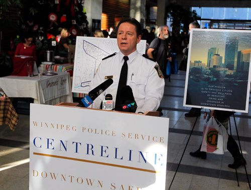 BORIS MINKEVICH / WINNIPEG FREE PRESS
Winnipeg Police Service Announces Downtown Safety Strategy. Insp. Jim Anderson, division 11 commander, speaks to media about the Centreline Thursday morning on the main floor of the Manitoba Hydro building downtown. ALDO SANTIN STORY. Dec. 15, 2016