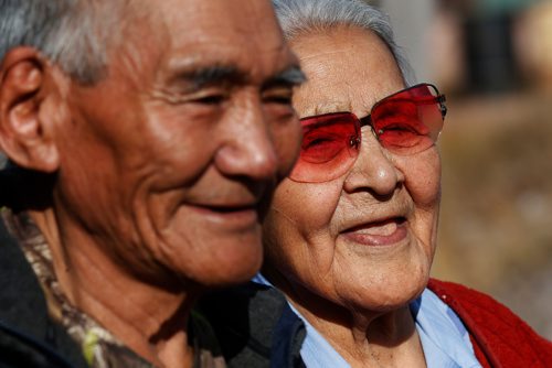 JOHN WOODS / WINNIPEG FREE PRESS
Hugh Tulurialik, stone carver, with his wife Ruth tells his story in Baker Lake September 24, 2016