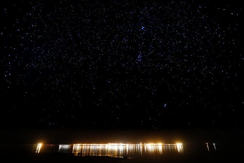 JOHN WOODS / WINNIPEG FREE PRESS
House lights shine bright on Baker Lake September 23, 2016
