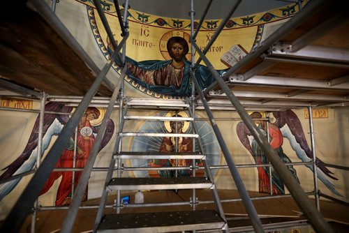 TREVOR HAGAN / WINNIPEG FREE PRESS
Holy Trinity Ukrainian Orthodox Metropolitan Cathedral had a fire in July and suffered damages between $3-4 million. They recently announced they'll be holding services in the basement, Thursday, January 5, 2017