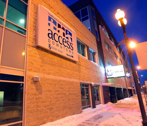 BORIS MINKEVICH / WINNIPEG FREE PRESS
Winnipeg Regional Heath Authority offices at 650 Main near Logan. Building also includes the Access Downtown office. JAN. 11, 2017