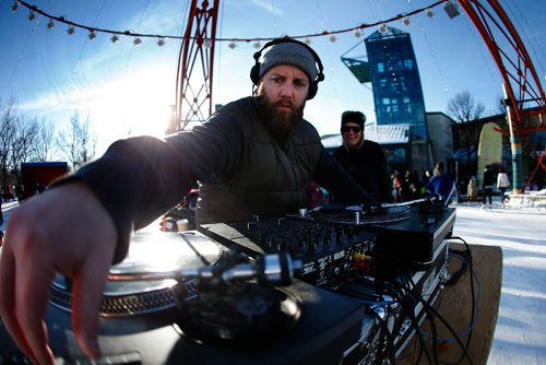 JOHN WOODS / WINNIPEG FREE PRESS
People skate at The Forks skating rink as DJ Hunnicutt teams up with DJ Co-op team up to deliver hot jams for cold bodies at Soul On Ice Sunday, January 15, 2017.