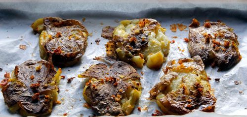 BORIS MINKEVICH / WINNIPEG FREE PRESS
FOOD - Crisped potatoes. Side dishes story by Wendy Burke.  JAN. 16, 2017
