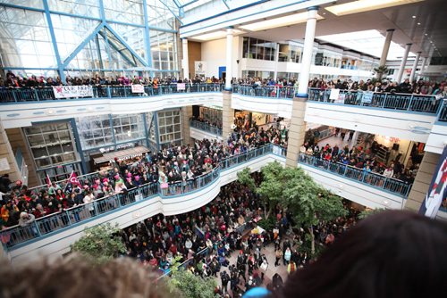 RUTH BONNEVILLE / WINNIPEG FREE PRESS

Hundreds (possibly a couple thousand) of people gather around centre court at Portage Place Mall to celebrate Women's Day rally and march on Saturday.  

 Jan 21, 2017