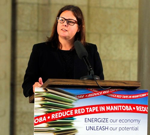 BORIS MINKEVICH / WINNIPEG FREE PRESS
Proclamation of Red Tape Awareness Week in Rotunda at the Legislative Building. Deputy Premier Heather Stefanson at the event.  JAN. 23, 2017