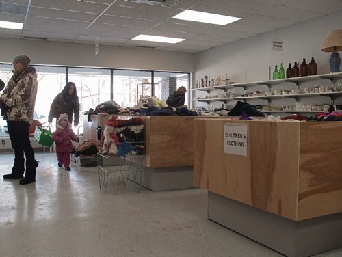 Canstar Community News Jan. 17, 2017 - The Kildonan Mennonite Thrift Shop's Clearance Centre (396 Edison Ave.) opened today. The centre sells gently used clothing and household goods by the pound. (SHELDON BIRNIE/CANSTAR/THE HERALD)