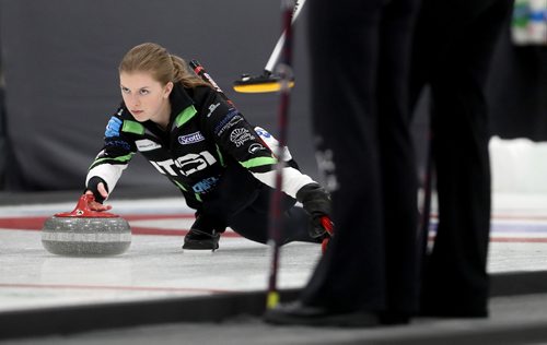 TREVOR HAGAN / WINNIPEG FREE PRESS
Christine Mackay throws a rock while playing against the Jennifer Jones rink during draw 3 of the Scotties Tournament of Hearts, Wednesday, January 25, 2017.