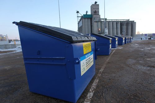 RUTH BONNEVILLE / WINNIPEG FREE PRESS

City opens 2nd, 4R  Super Recycling Depot at 1120 Pacific Ave. Thursday.  
See presser info. 
 Jan 26, 2017