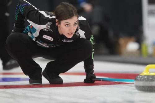 RUTH BONNEVILLE / WINNIPEG FREE PRESS

Beth Peterson and her teammates play against Kerri Einarson in the Scotties Tournament at Eric Coy Arena Thursday evening.  

 Jan 26, 2017