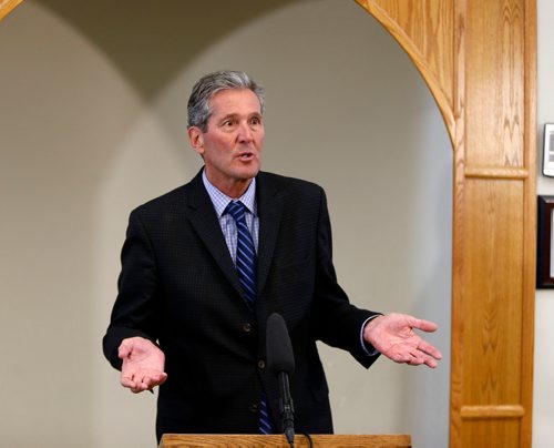 WAYNE GLOWACKI / WINNIPEG FREE PRESS

Premier Brian Pallister speaks to reporters after meeting with local Muslim leaders at the Winnipeg Grand Mosque Tuesday.  Larry Kusch  story. Jan.31  2017