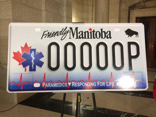 BORIS MINKEVICH / WINNIPEG FREE PRESS
Province unveiled a new specialty licence plate for active/retired paramedics and their families at the Legislature. Feb. 3, 2017