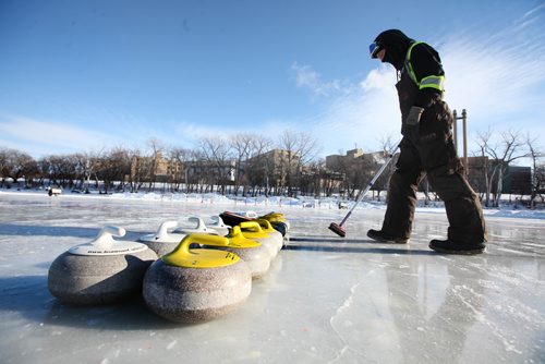 RUTH BONNEVILLE / WINNIPEG FREE PRESS

Jonathan Froese with The Forks RIver Trail crew lines up the curling rocks on the rink on the Red River near the Forks for the upcoming curling Bonspiel this weekend.
Stand-up of finishing the set up for games.  


Feb 03,, 2017
