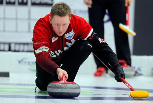 BORIS MINKEVICH / WINNIPEG FREE PRESS
Braden Calvert in practice today. CurlManitoba is hosting the 2017 Viterra Championship February 8-12 at Stride Place in Portage la Prairie, MB. The top 32 Mens teams in Manitoba will compete for an opportunity to represent Manitoba at the 2017 Tim Hortons Brier in St. Johns, NL March 4-12, 2017. JASON BELL STORY. Feb. 7, 2017