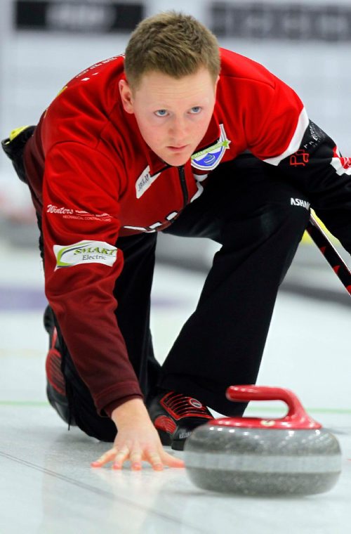 BORIS MINKEVICH / WINNIPEG FREE PRESS
Braden Calvert in practice today. CurlManitoba is hosting the 2017 Viterra Championship February 8-12 at Stride Place in Portage la Prairie, MB. The top 32 Mens teams in Manitoba will compete for an opportunity to represent Manitoba at the 2017 Tim Hortons Brier in St. Johns, NL March 4-12, 2017. JASON BELL STORY. Feb. 7, 2017