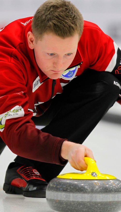 BORIS MINKEVICH / WINNIPEG FREE PRESS
Braden Calvert in practice today. CurlManitoba is hosting the 2017 Viterra Championship February 8-12 at Stride Place in Portage la Prairie, MB. The top 32 Mens teams in Manitoba will compete for an opportunity to represent Manitoba at the 2017 Tim Hortons Brier in St. Johns, NL March 4-12, 2017. JASON BELL STORY. Feb. 7, 2017