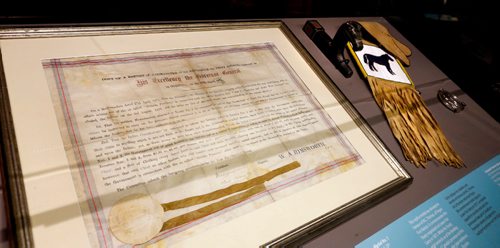WAYNE GLOWACKI / WINNIPEG FREE PRESS 

This display includes the 1875 Outside Promises Document and Chief Peguis pipe and pipe bag.  This is part of the Legacies of Confederation: A New Look At Manitoba History exhibit at the Manitoba Museum. Bill Redekop story    Feb. 9  2017