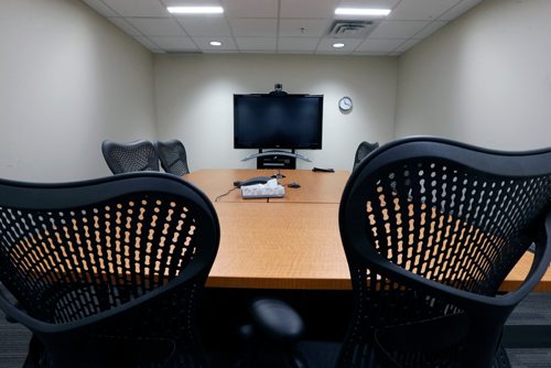 WAYNE GLOWACKI / WINNIPEG FREE PRESS

One of the two new Immigration and Refugee Board of Canada hearing rooms in the Victory Building at 269 Main St. in Winnipeg.  Feb. 22   2017