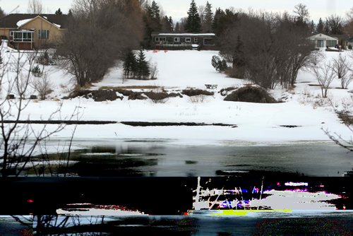 BORIS MINKEVICH / WINNIPEG FREE PRESS
Various photos of the Red River melting situation north of Winnipeg. Shot from River Road in St. Andrews, MB. February 22, 2017