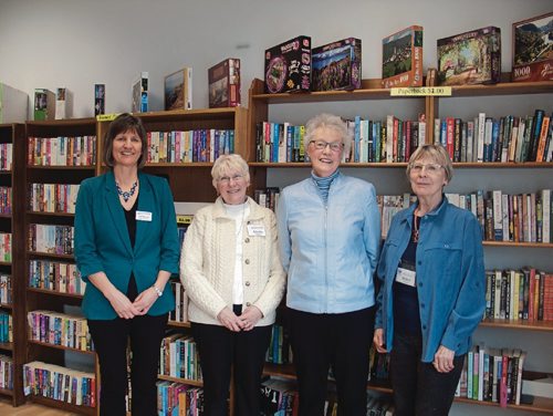 Canstar Community News (Left to right) Anne-Marie Dyck, volunteer coordinator at Good Neighbours Active Living Centre (720 Henderson Hwy.), and volunteers Gloria Free, Sheila deJong, and Helen Schmautz at the Good Neighbours used bookstore. (SHELDON BIRNIE/CANSTAR/THE HERALD)