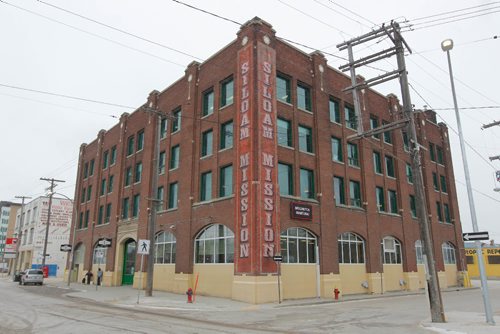 BORIS MINKEVICH / WINNIPEG FREE PRESS
NEWS - Siloam Mission building 300 Princess St. mug shot. March 7, 2017 170307