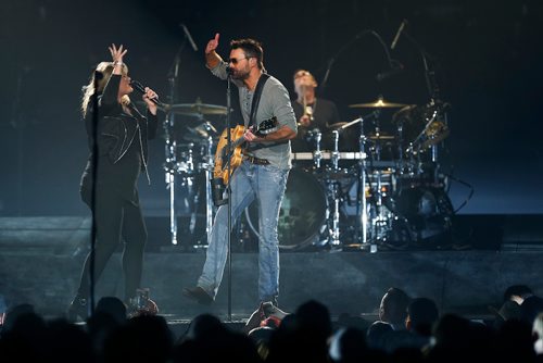 JOHN WOODS / WINNIPEG FREE PRESS
Eric Church performs in Winnipeg Tuesday, March 7, 2017. 
