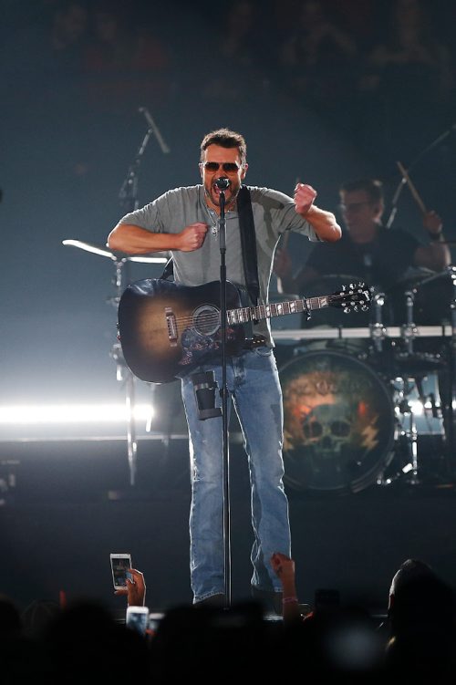 JOHN WOODS / WINNIPEG FREE PRESS
Eric Church performs in Winnipeg Tuesday, March 7, 2017. 
