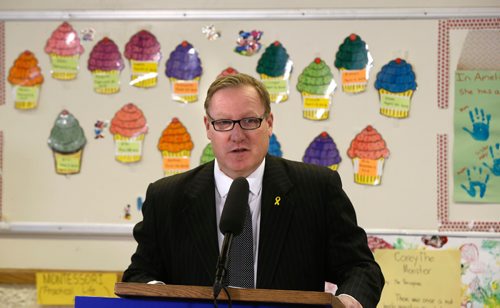 WAYNE GLOWACKI / WINNIPEG FREE PRESS

Families Minister Scott Fielding in the pre-school classroom at Provencher School Thursday to announce new child-care spaces and improvements to the licensed early learning and child-care system. Nick Martin story March 9    2017