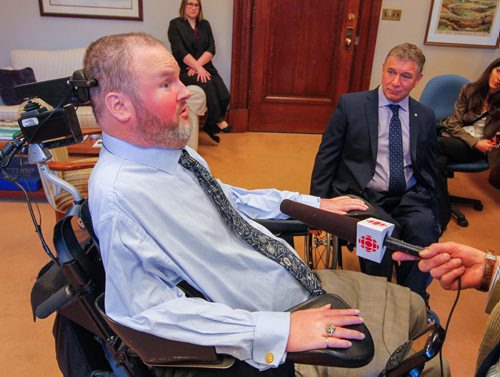 BORIS MINKEVICH / WINNIPEG FREE PRESS
From left: MLA for Assiniboia Steven Fletcher and Rick Hansen meet in the Manitoba Legislature building. This photo is of the two of them being interviewed in Fletcher's office. Nick Martin story. March 15, 2017 170315