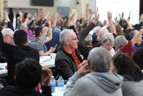 RUTH BONNEVILLE  / WINNIPEG FREE PRESS

NDP members vote on various party motions during conference at the Indian and Metis Friendship Centre Saturday.  


March 18, 2017