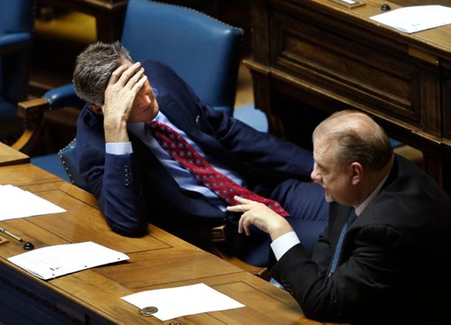 WAYNE GLOWACKI / WINNIPEG FREE PRESS

At left, Premier Brian Pallister with Kelvin Goertzen, Minister of Health, Seniors and Active Living before bills are read in the Manitoba Legislature Monday.¤  Larry Kusch/ Nick Martin/Martin Cash stories March 20    2017
