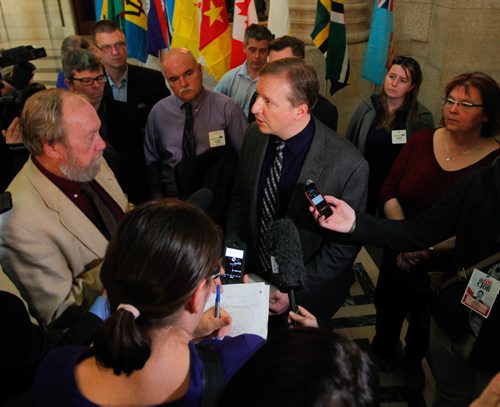 BORIS MINKEVICH / WINNIPEG FREE PRESS
Manitoba provincial budget post scrums at the Leg.
Manitoba Federation of Labour president Kevin Rebeck is interviewed by loads of reporters. March 20, 2017 170320