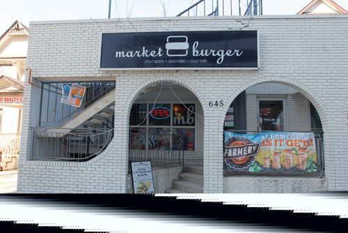BORIS MINKEVICH / WINNIPEG FREE PRESS
ENT - Top burger places in town. Market Burger. 645 Corydon Ave. David Sanderson story.  March 21, 2017 170321