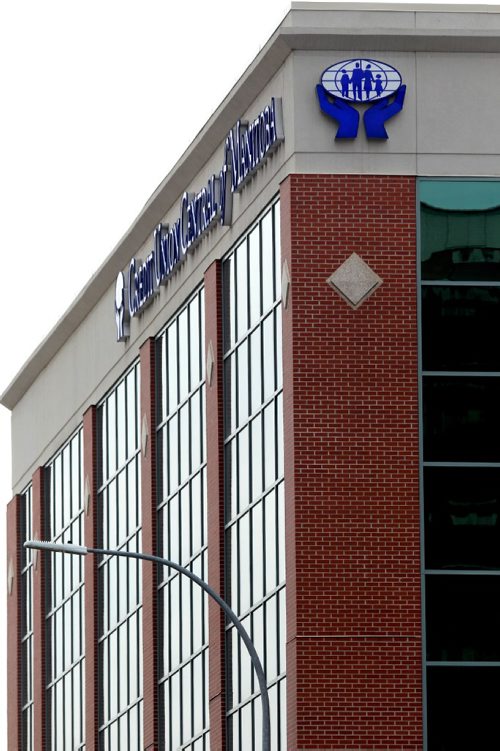 RUTH BONNEVILLE  / WINNIPEG FREE PRESS

Photos of Credit Union Central of Manitoba on Donald Street in Winnipeg.  For story on their presence in Manitoba.
See Martin Cash story.  


March 23, 2017