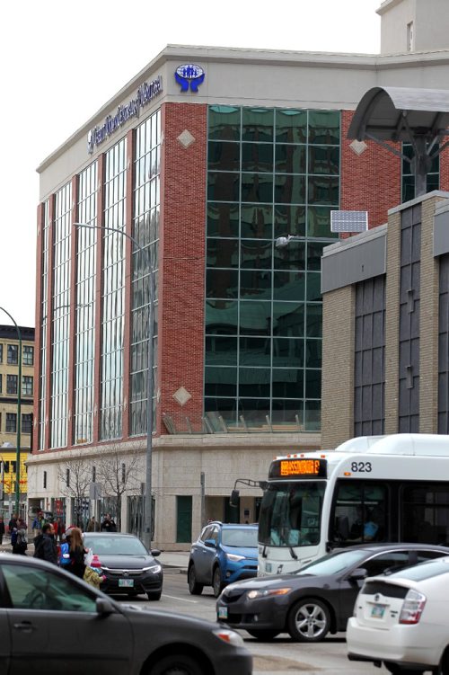 RUTH BONNEVILLE  / WINNIPEG FREE PRESS

Photos of Credit Union Central of Manitoba on Donald Street in Winnipeg.  For story on their presence in Manitoba.
See Martin Cash story.  


March 23, 2017