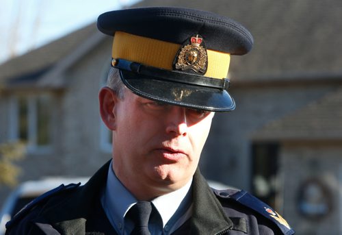 WAYNE GLOWACKI / WINNIPEG FREE PRESS

RCMP Sgt. Paul Manaigre at the news conference Tuesday morning on Cooks Cove in East Selkirk,Mb. where three bodies were found Monday night.  Ashley Prest  story  April 4     2017