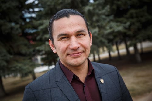 MIKE DEAL / WINNIPEG FREE PRESS
NDP MLA Wab Kinew at The Forks.
170407 - Friday, April 07, 2017.