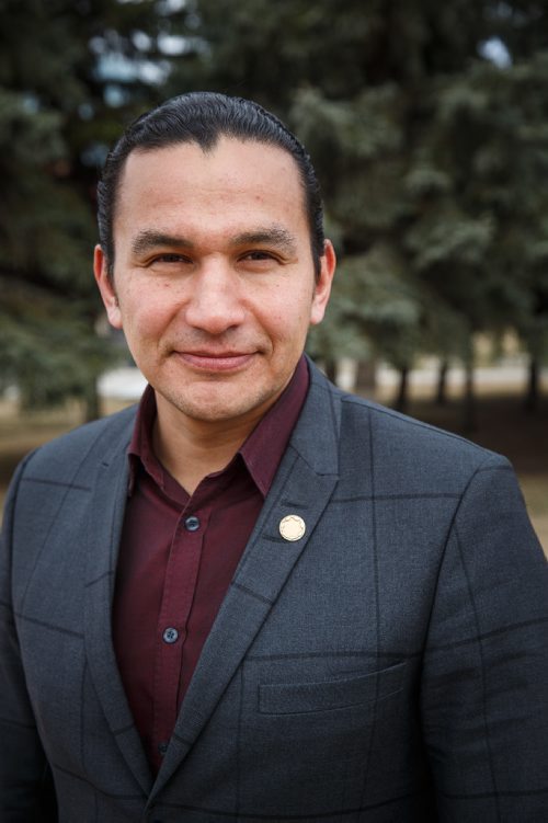 MIKE DEAL / WINNIPEG FREE PRESS
NDP MLA Wab Kinew at The Forks.
170407 - Friday, April 07, 2017.