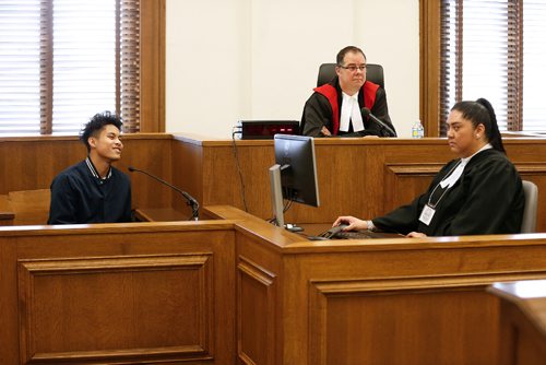 JOHN WOODS / WINNIPEG FREE PRESS
Students from University of Winnipeg Collegiate partake in a mock court with Justice McKenzie at the Law Courts in Winnipeg Sunday, April 9, 2017. Law Day 2017 celebrates the Anniversary of the Canadian Charter of Rights and Freedoms, and will feature an Open House at the Law Courts.