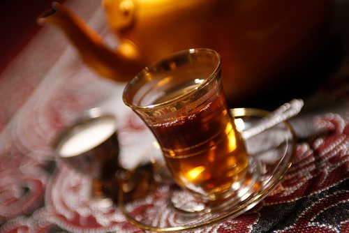 JOHN WOODS / WINNIPEG FREE PRESS
Egyptian Mint Tea photographed at Arabesque Hookah Cafe and Restaurant in Winnipeg Sunday, April 9, 2017.