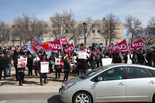 RUTH / BONNEVILLE WINNIPEG FREE PRESS

Concordia Hospital workers , concerned citizens and CUPE members hold rally in front of Concordia Hospital Tuesday to fight against the provincial governments plans to close the ER department and turn it into a Urgent Care facility.


April 11, 2017